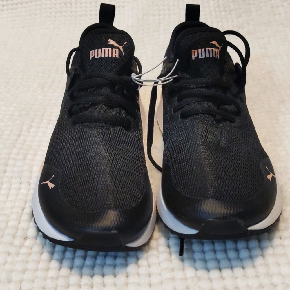7.5. Brand New Womans Puma Shoes